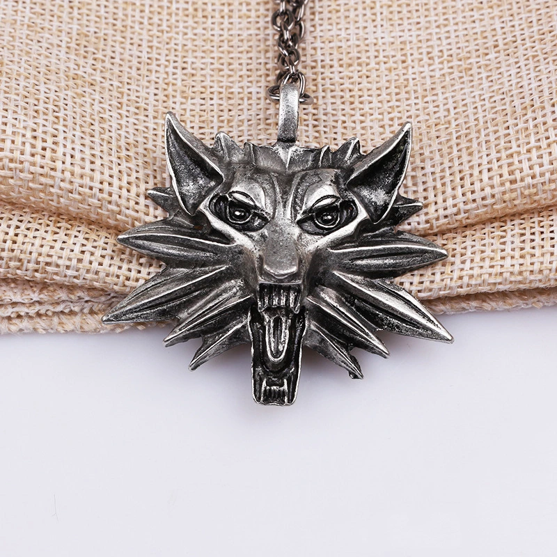 Trendy Zinc Alloy Wizard Wolf Head Wild Men's Pendant Necklace