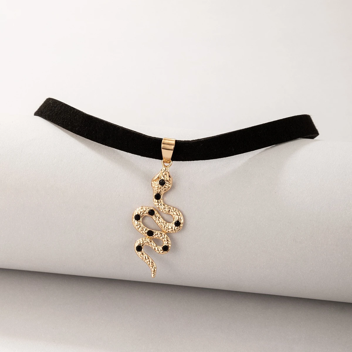 Chokers Witchy Gothic Grunge Collar Velvet Necklace Dark Jewelry For Gift