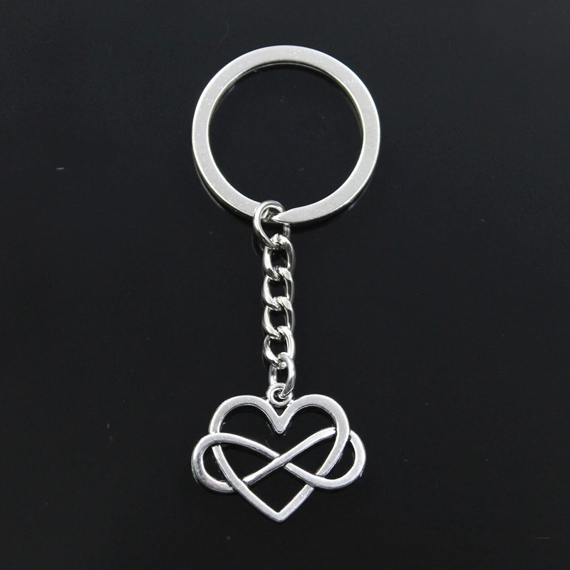 Men's And Women's Fashion Hollowed Heart Shape Eight-character Winding Keychain