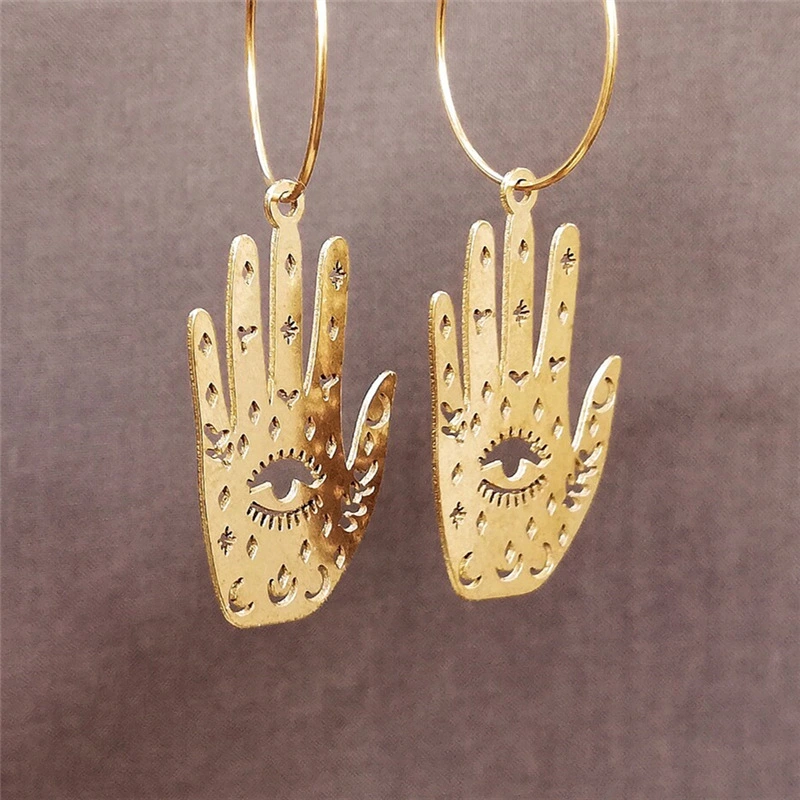 Fashion Personality New Palmistry Golden Earrings