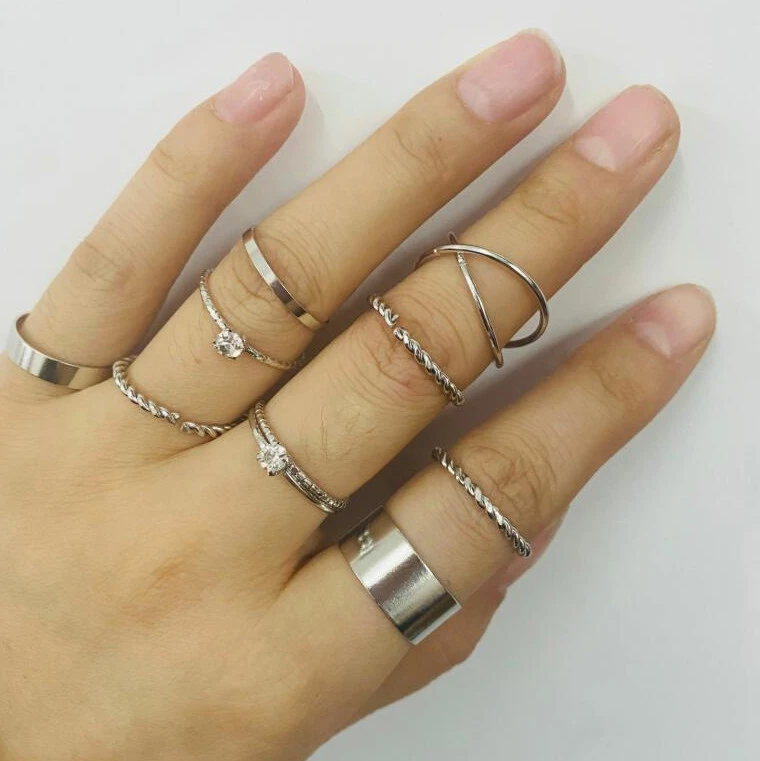 Ring Set Retro Diamonds Winding Knot Set