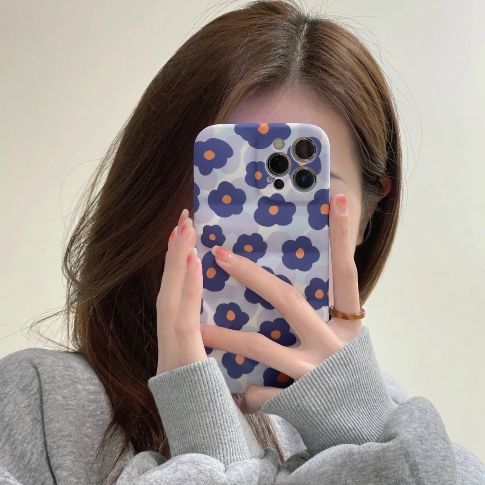 Wave Pattern Blue Flower Mobile Phone Case