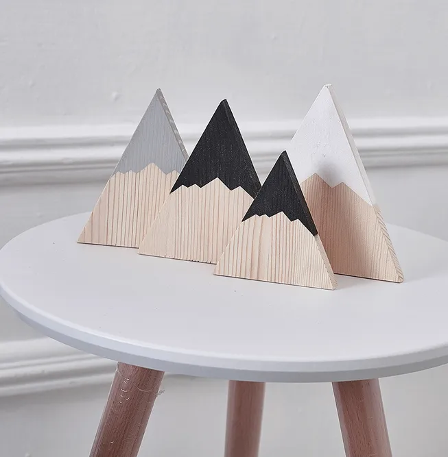 Wooden Hill Shaped Three Piece Set Of Ornaments