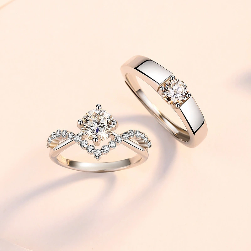 New Four Claw Moissanite Diamond Ring