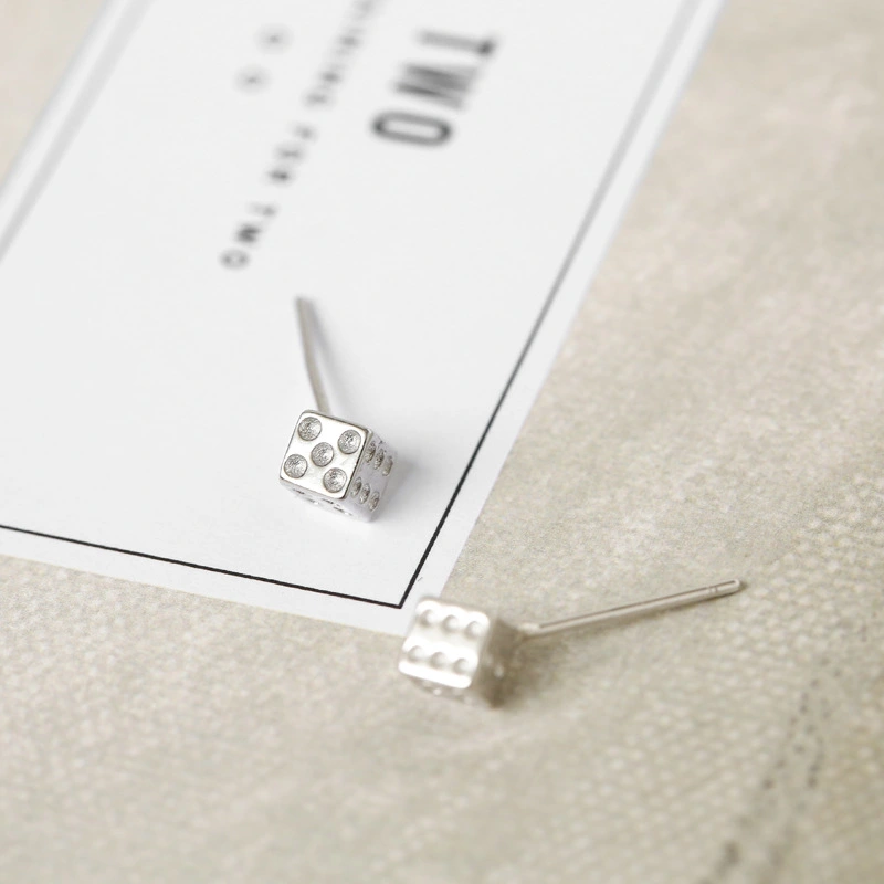 925 Sterling Silver Stud Earrings Personalized Dice Earrings Korean Style Sterling Silver Ornament