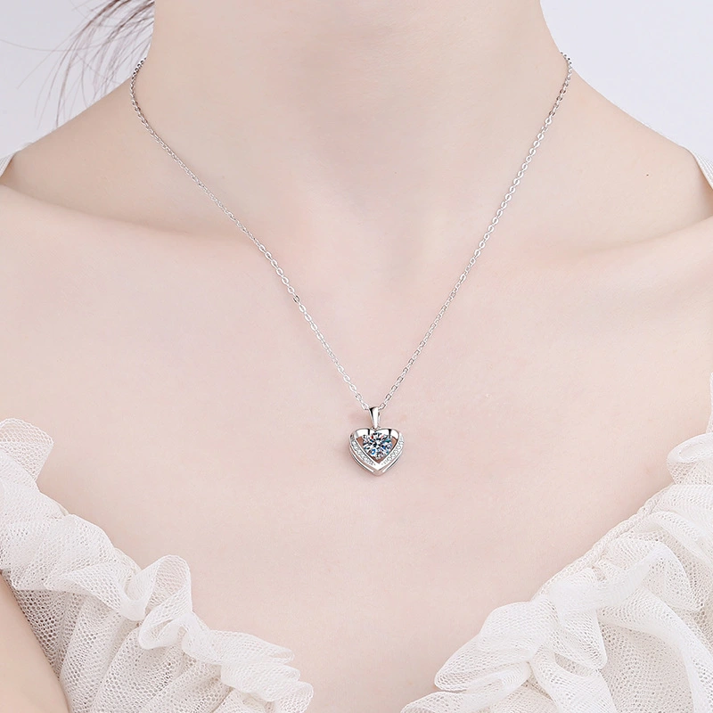 Silver Heart True Love Comes Necklace Fashion