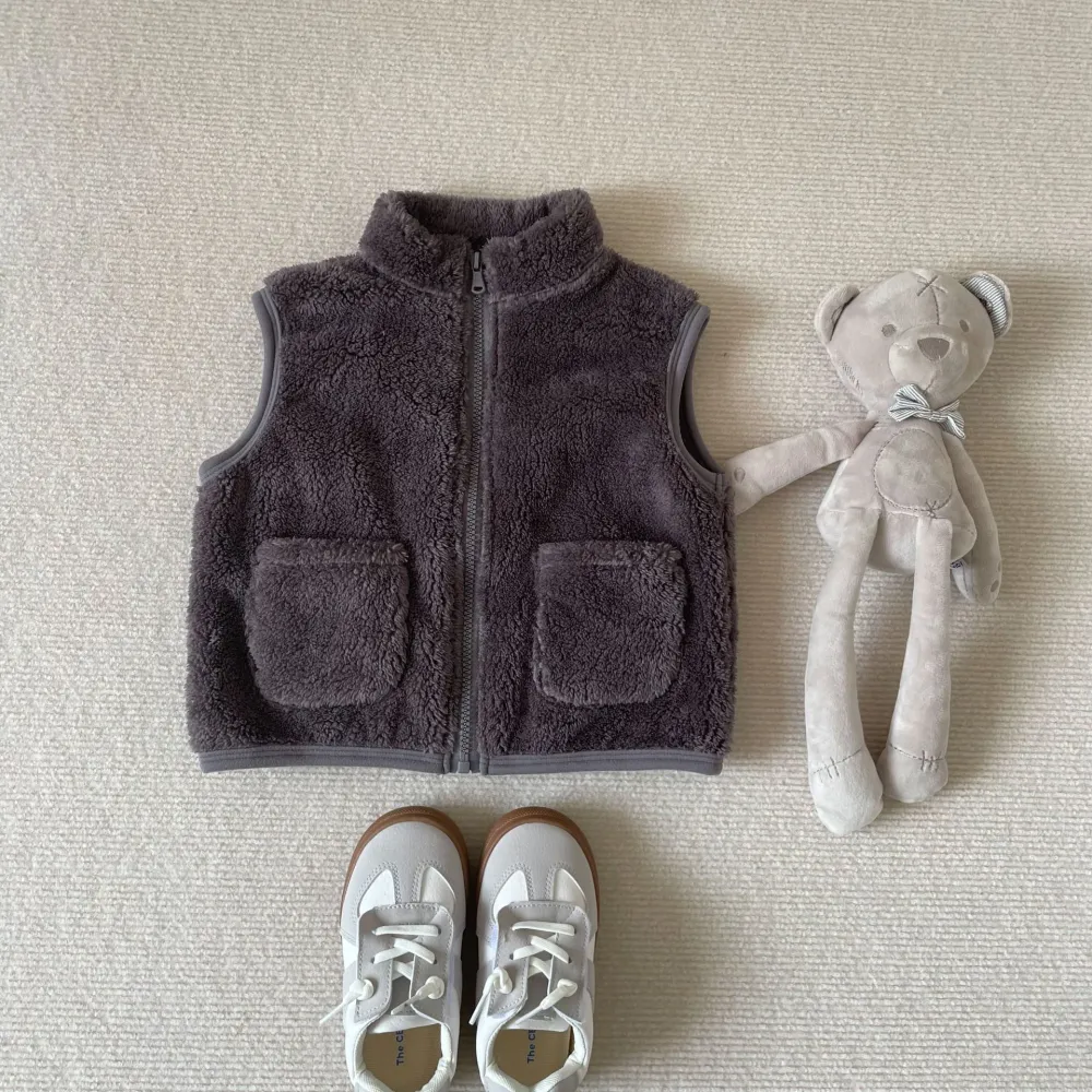 2022 Autumn And Winter New Boys And Girls Cotton Vest Children Keep Baby Warm Plush Outerwear Vest Foreign Trade WeChat