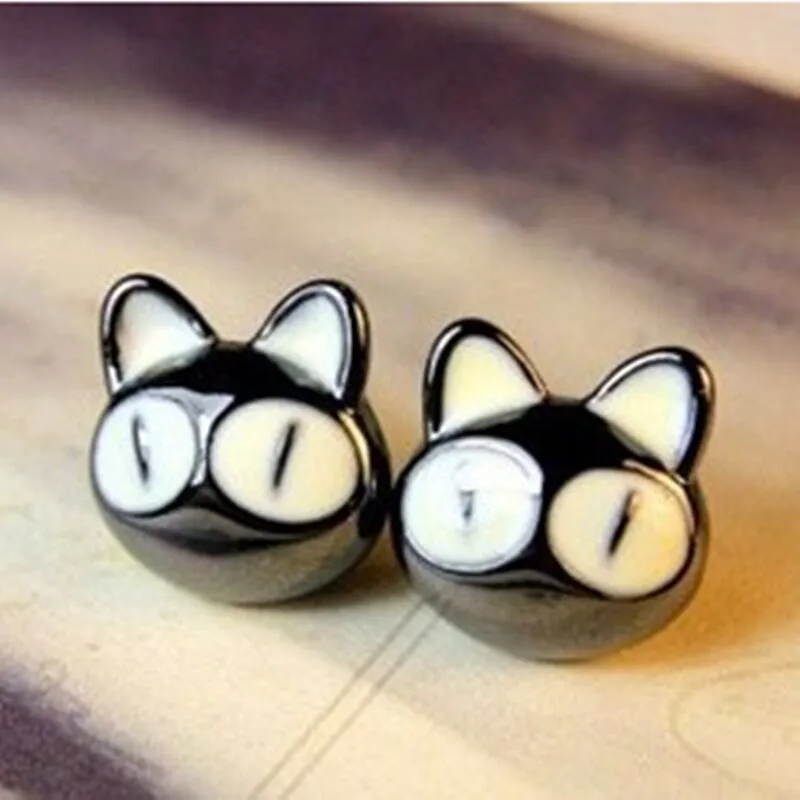 Cute Big Eyed Kitten Guardian Earrings