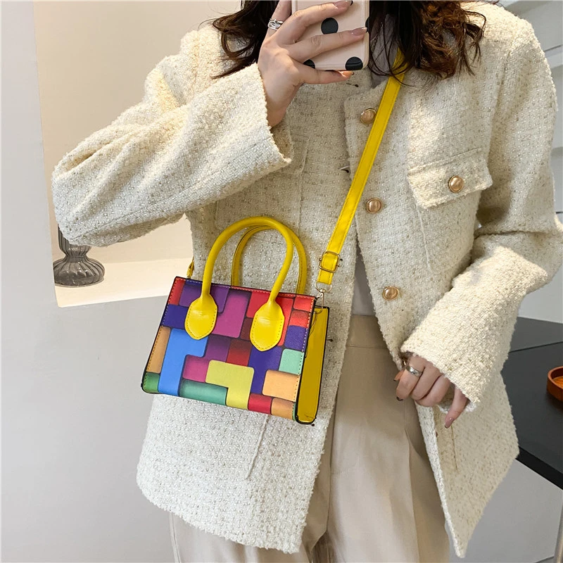 New Women's Fashionable Small Square Bag