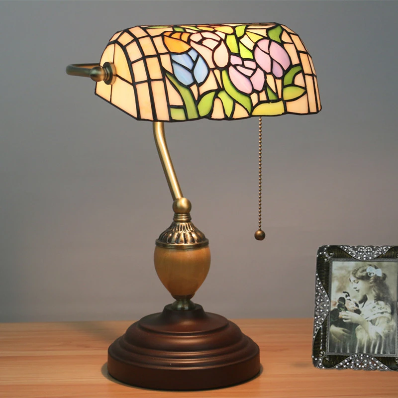 Retro Bank Nostalgic Creative Desk Lamp