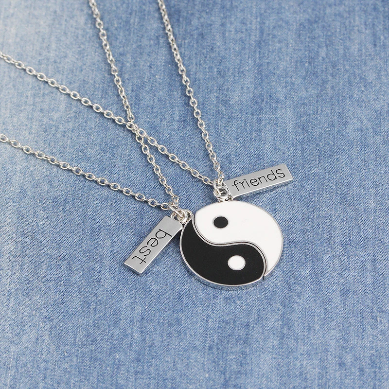 Retro Yin And Yang Gossip Pendant Couple Necklace