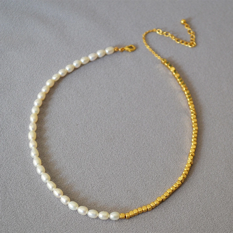 Women's Glittering Gold Beaded Necklace