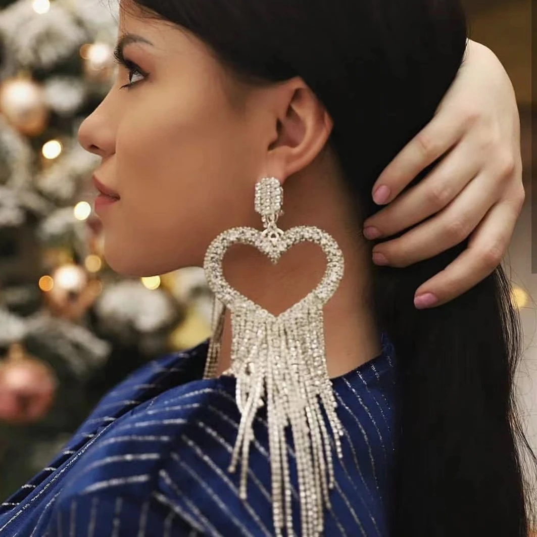 Alloy Diamond-encrusted Love Tassel Earrings Female