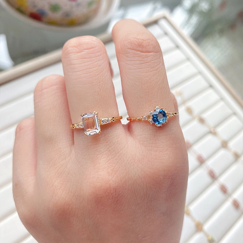 Women's Simple Retro Snowflake Ring