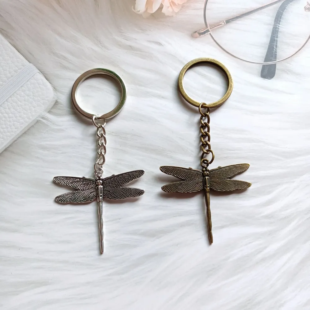 Men's Vintage Keychain Fashion Creative All-match Dragonfly Pendant