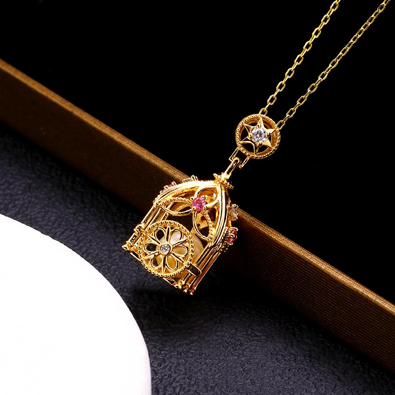 Fairy Tale Pumpkin Carriage Three-dimensional Design Can  The Bird Cage Necklace