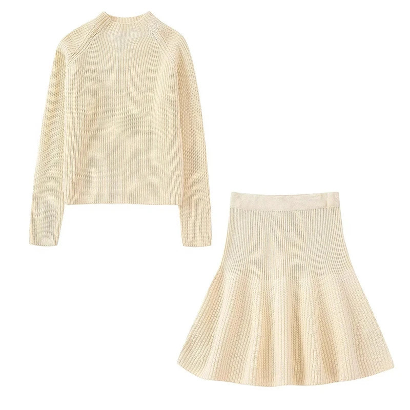 Women's Temperament Take Commuting Fashion Stand-Up Collar Sweater Short Skirt Suit