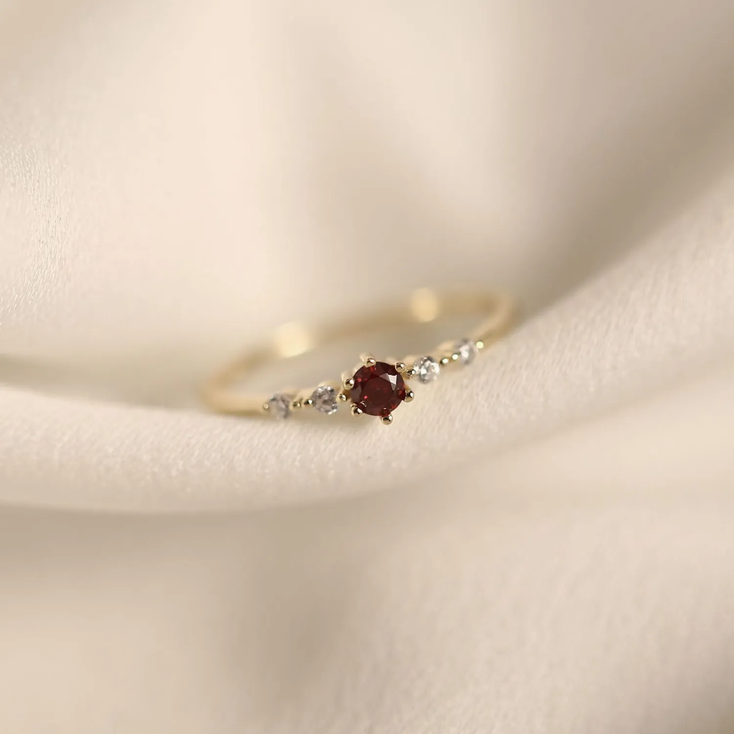 White Gold Diamond Extremely Thin Exquisite Japanese Female Ring