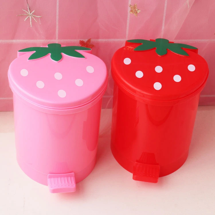 Strawberry-shaped Plastic Garbage Cans For Cars