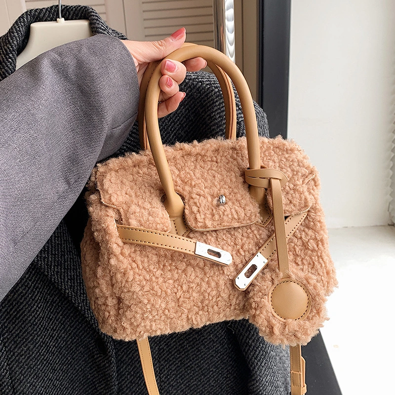 Women's Lamb Plush Messenger Handbag