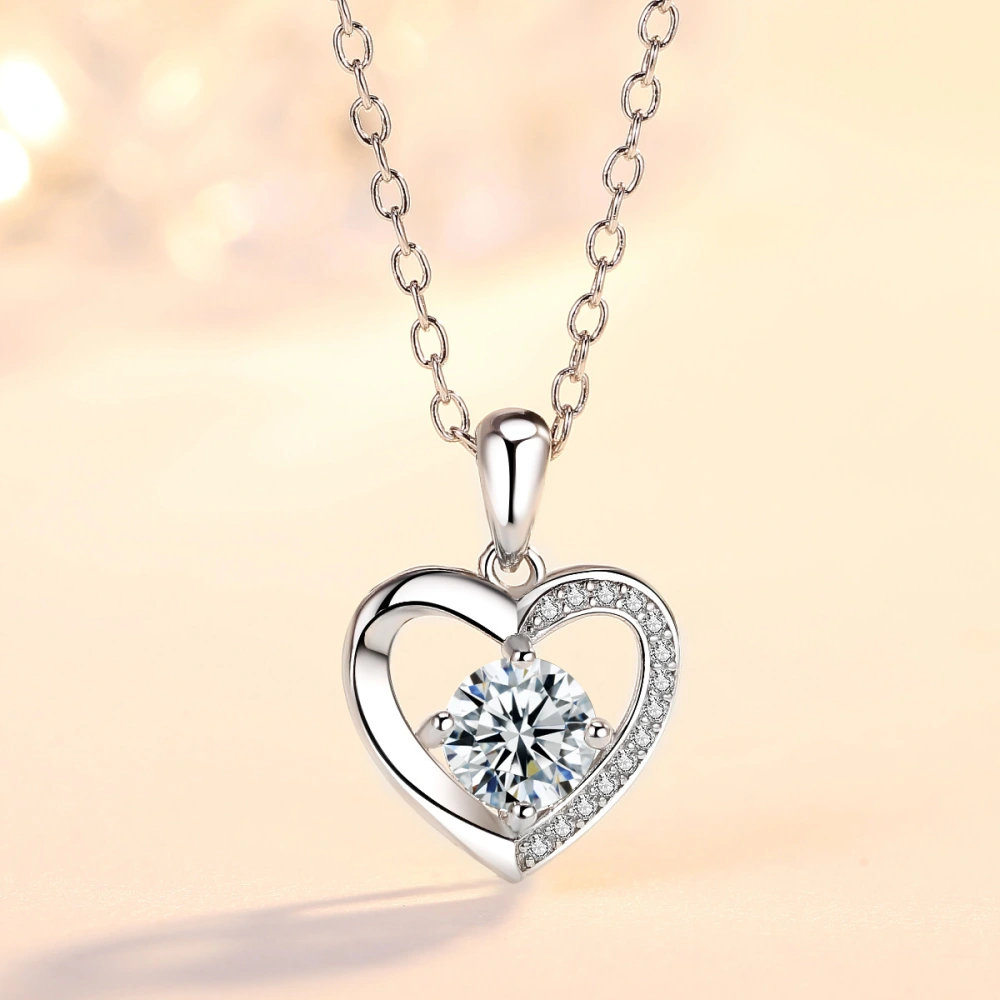 Heart Shaped Pendant With Diamond Inlaid With Love Chain Ornament