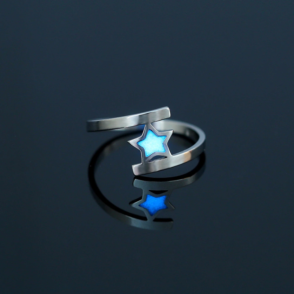 Fashion Luminous Love Retro Fluorescent Ring