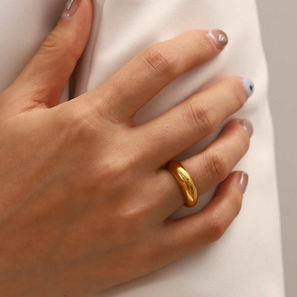 18K Gold-plated Curved Plain Ring