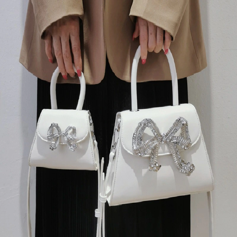 Diamond Bow Portable Small Square Bag Is Versatile And Fashionable