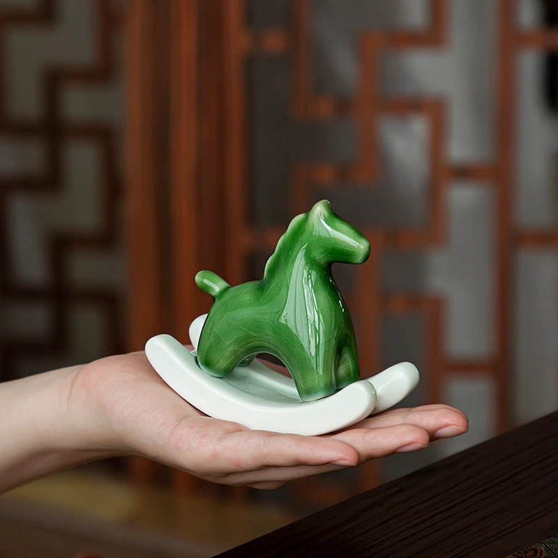 Ceramic Green Horse Tea Ornaments