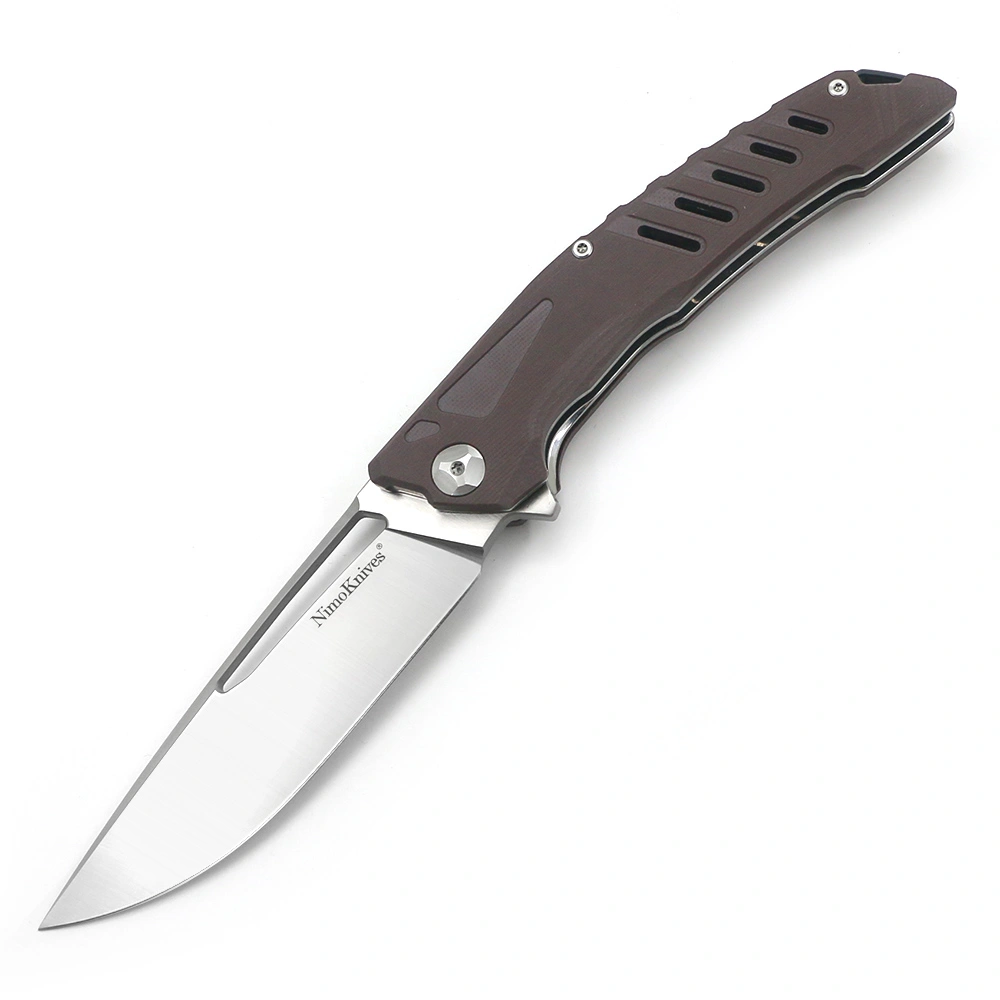 Folding Knife Is Portable Outdoors