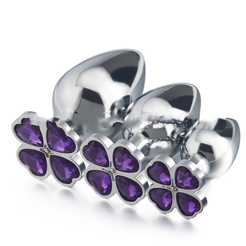 Women's New Metal Clover Toy