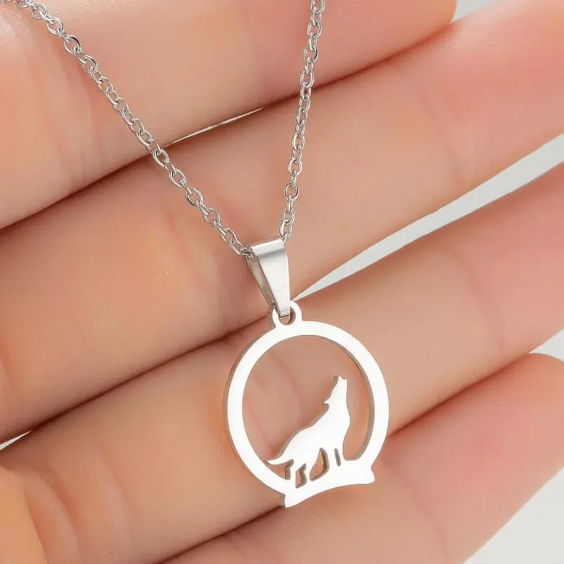 Women's Simple Round Hollow Necklace