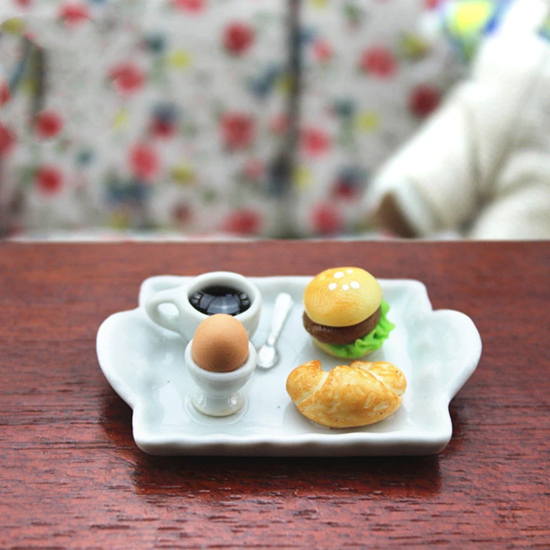 Dollhouse Sandbox Burger And Coffee Plate Toy Model