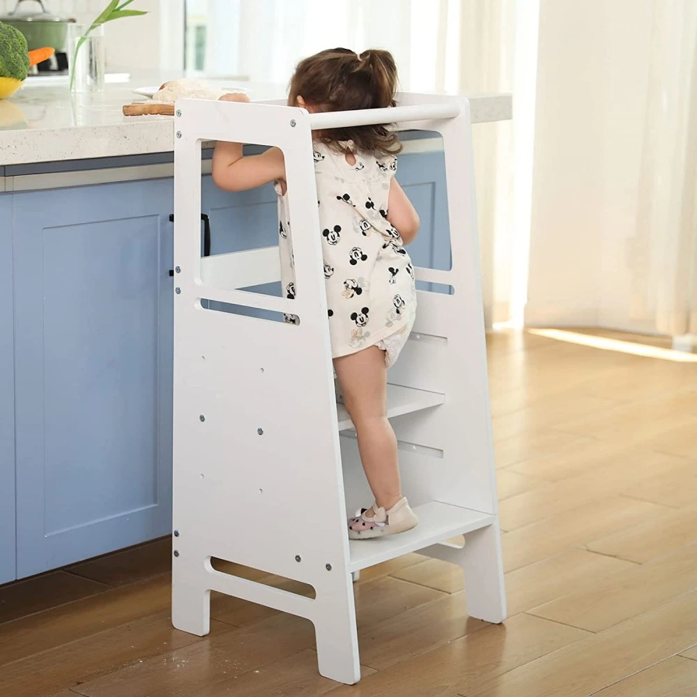 Auxiliary Stool For Children To Wash Feet