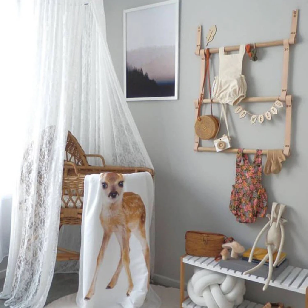 Children's Room White Lace Bed Curtain