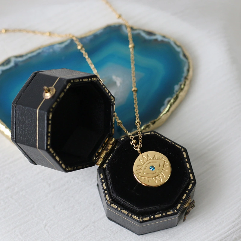 Women's Fashion Devil's Eye Gold Coin Pendant Necklace