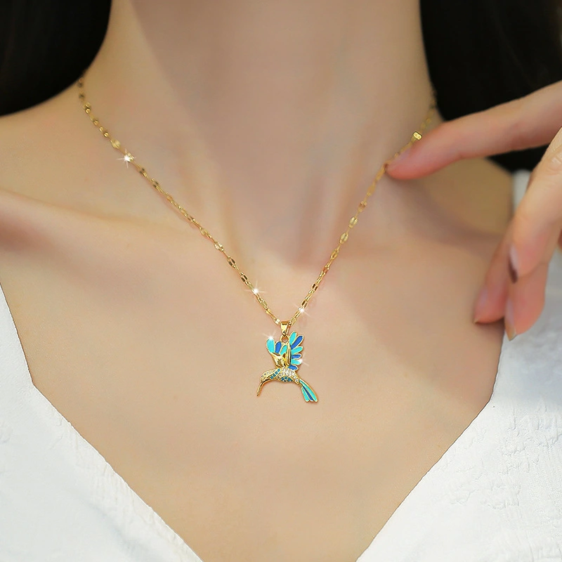 Women's Fashion Woodpecker Zirconia Pendant Necklace