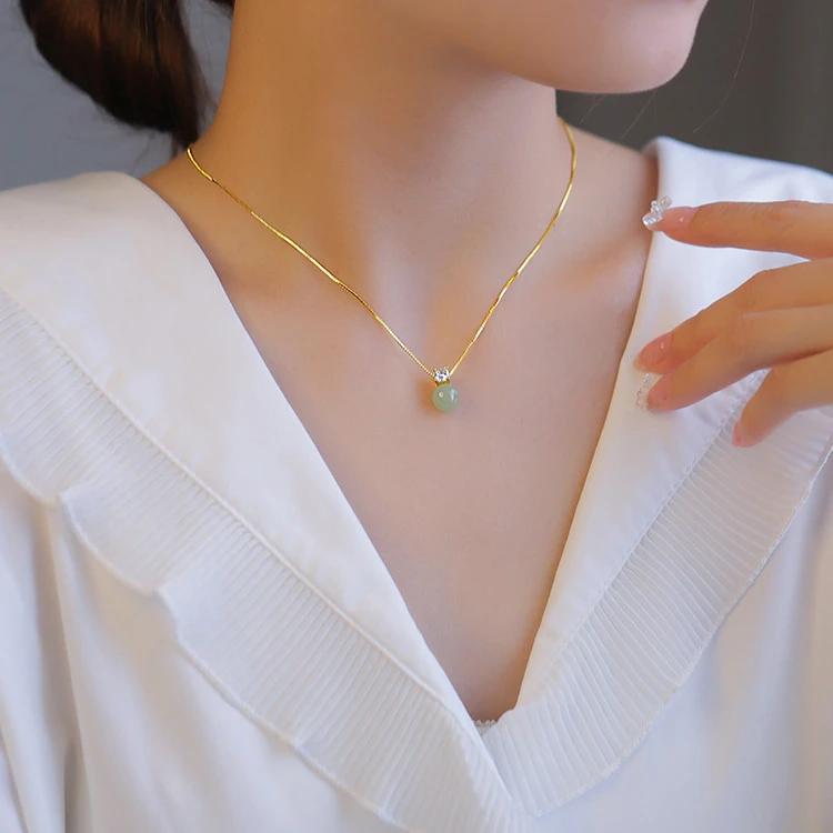 Single Hetian Jade Diamond Necklace