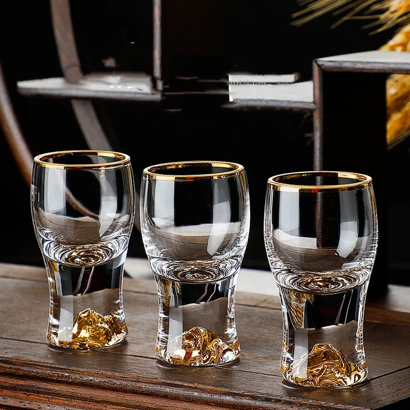 Small Crystal Glass One-shot Cup Divider Gold Foil Liquor Cup