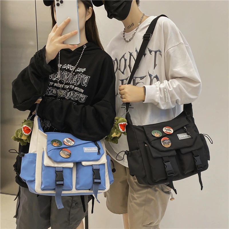 Men's And Women's Fashionable Large Capacity Clashing Canvas Bag