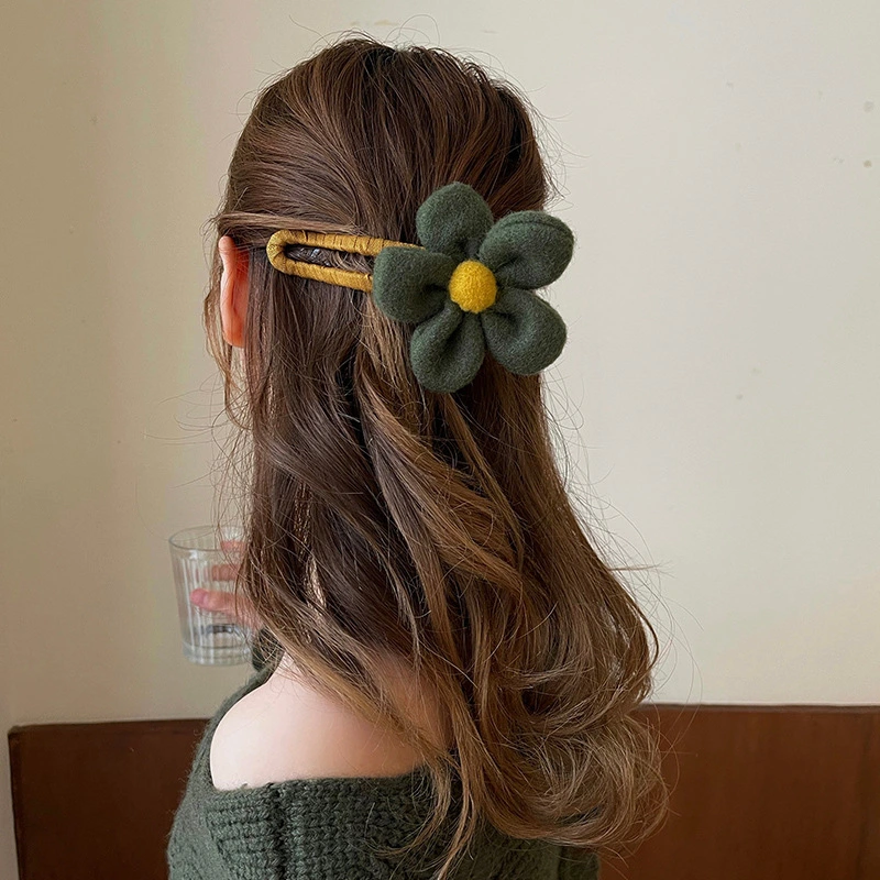 Women's Airy Large Floral Hair Clip