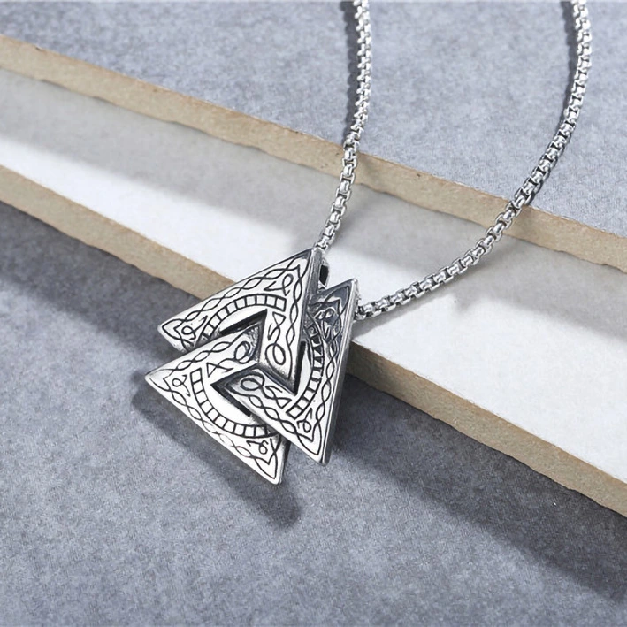 Personality Retro Viking Triangle Men Titanium Steel Pendant Necklace