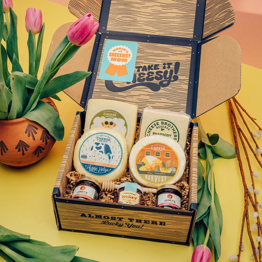 Cheese Bros. "World's Cheesiest Mom" Gift Box | Fresh from Wisconsin | Includes Mozzarella, Fontina, Dill Havarti, Havarti, Jam and Honey | Unique Birthday and Mother's Day Gifting Idea