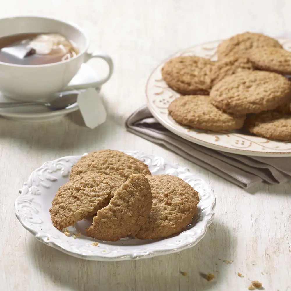 Amazon Brand - Happy Belly Old Fashioned Oatmeal Cookies, 12 Ounce