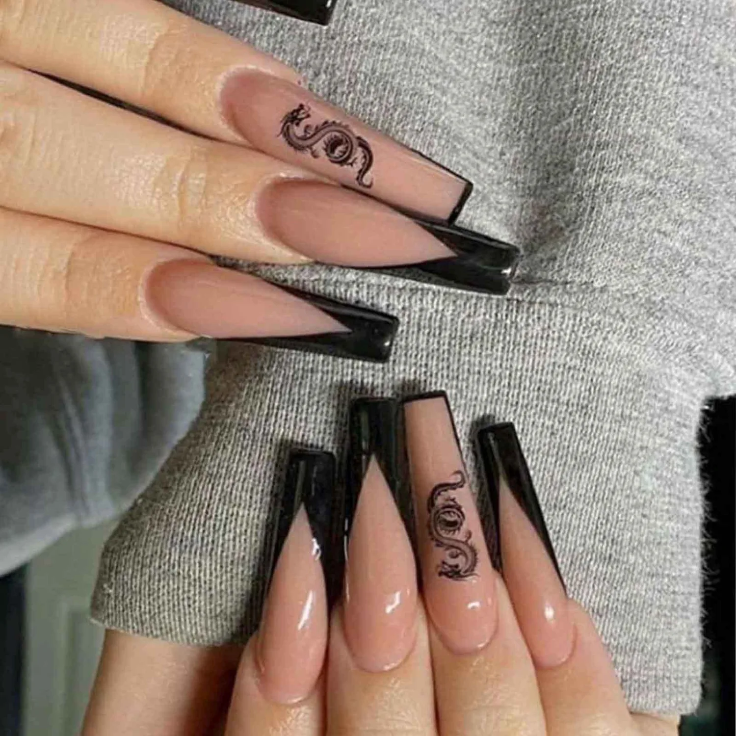 DANMANR Coffin Long Press on Nails Full Cover Coffin Fake Nails Acrylic False Nails for Women (Coffin balck french dragon nails)