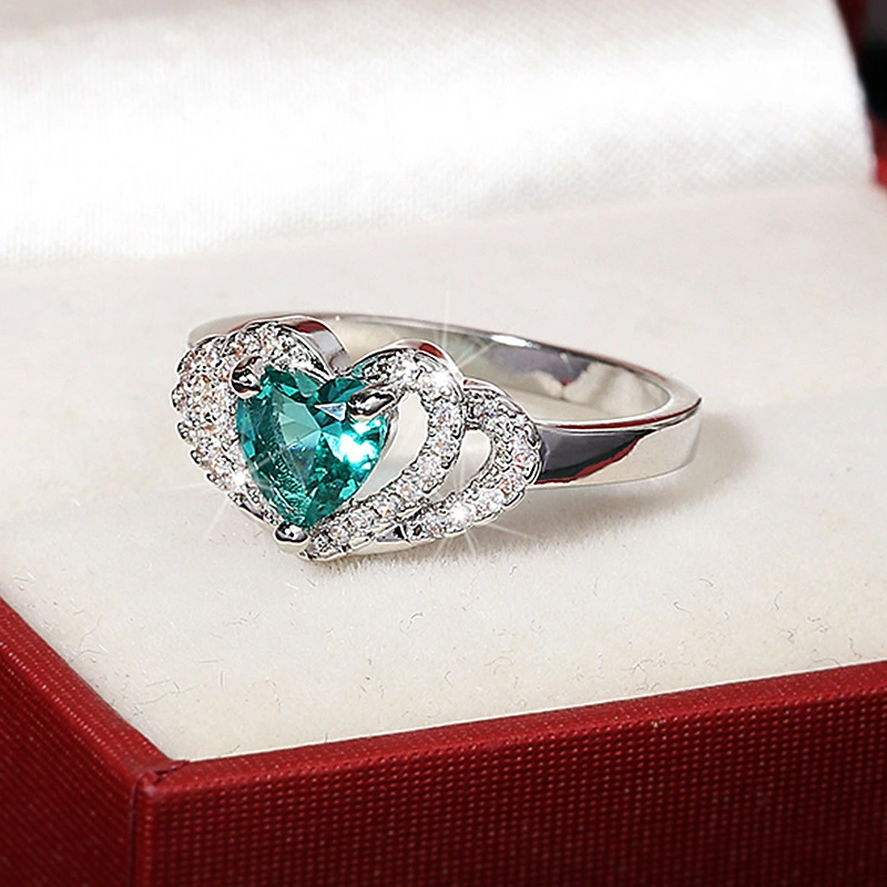 Green Zircon Heart-shaped Ornament Love Heart-shaped Ring