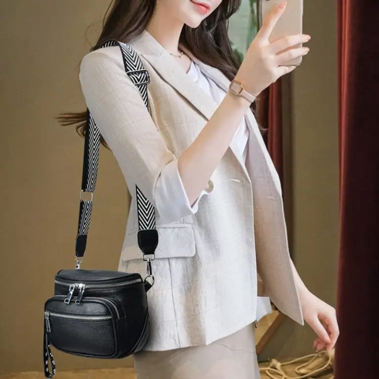 Black Crossbody Top Layer Leather Shoulder Bag