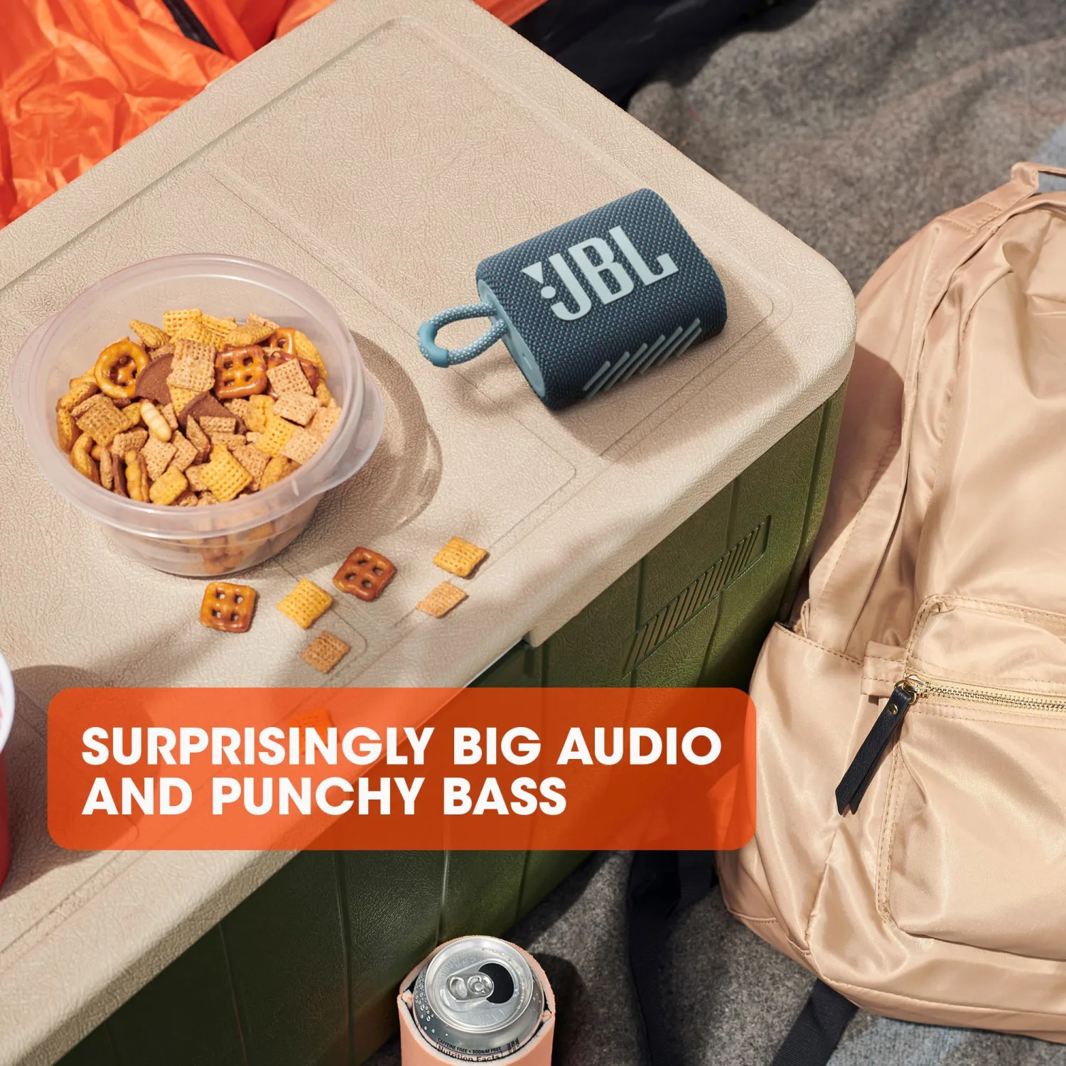 JBL Go 3 - Portable Mini Bluetooth Speaker, big audio and punchy bass, IP67 waterproof and dustproof, 5 hours of playtime, speaker for home, outdoor and travel (Red)