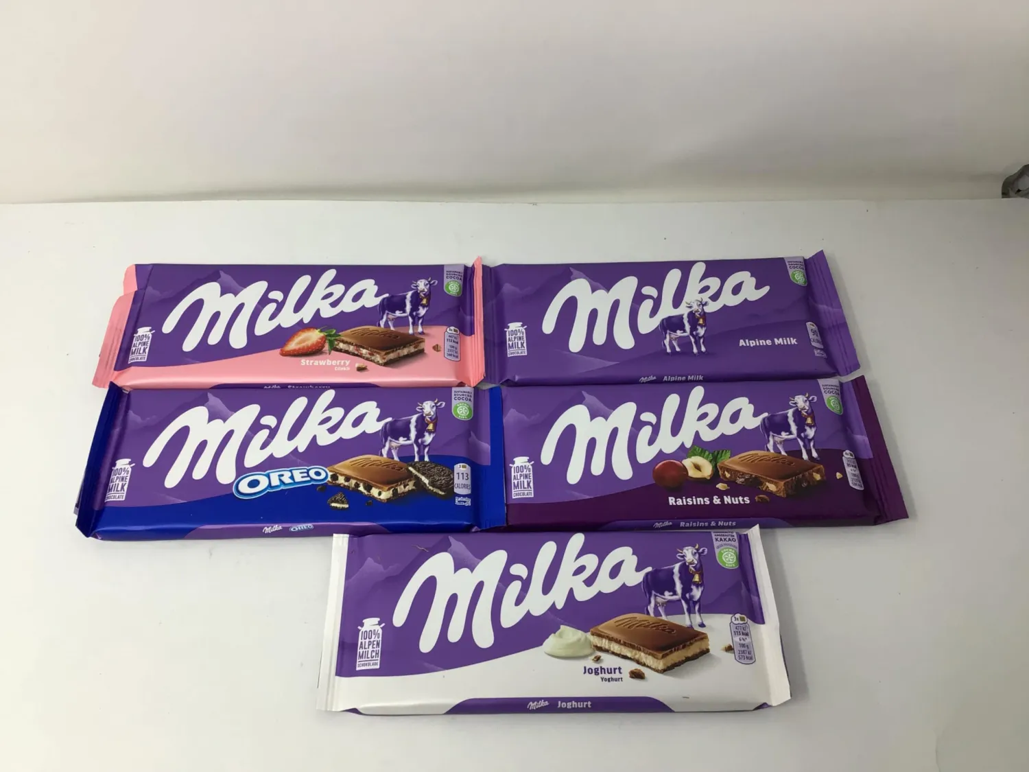 Milka Chocolate Bars Assorted Bundle of 5, 487g (Bundle #1)