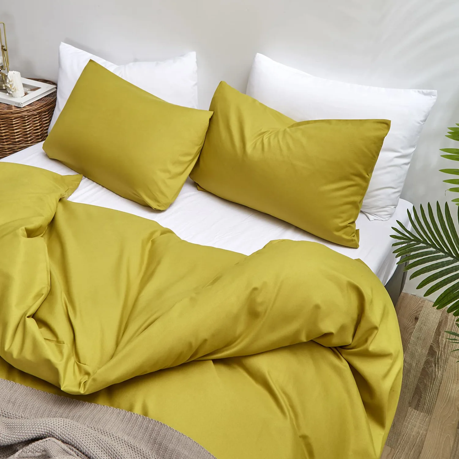 CLOTHKNOW Moss Yellow Full Size Comforter Set 3Pcs Chartreuse Bedding Comforter Sets Moss Green Comforter Full with 2 x Pillowcases Men Women Comforter